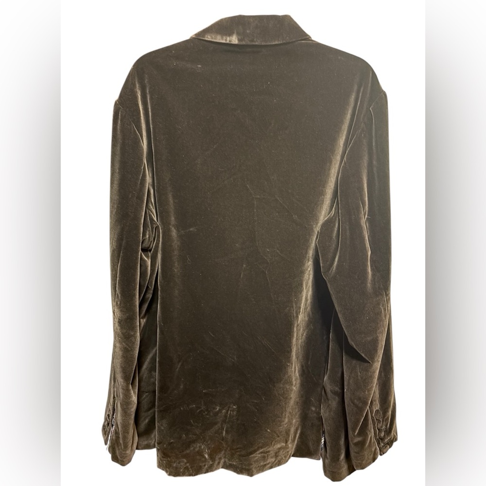 Robert Graham size Large Dark Brown Suede suit jacket. Inside is 100% cotton. - Picture 3 of 9
